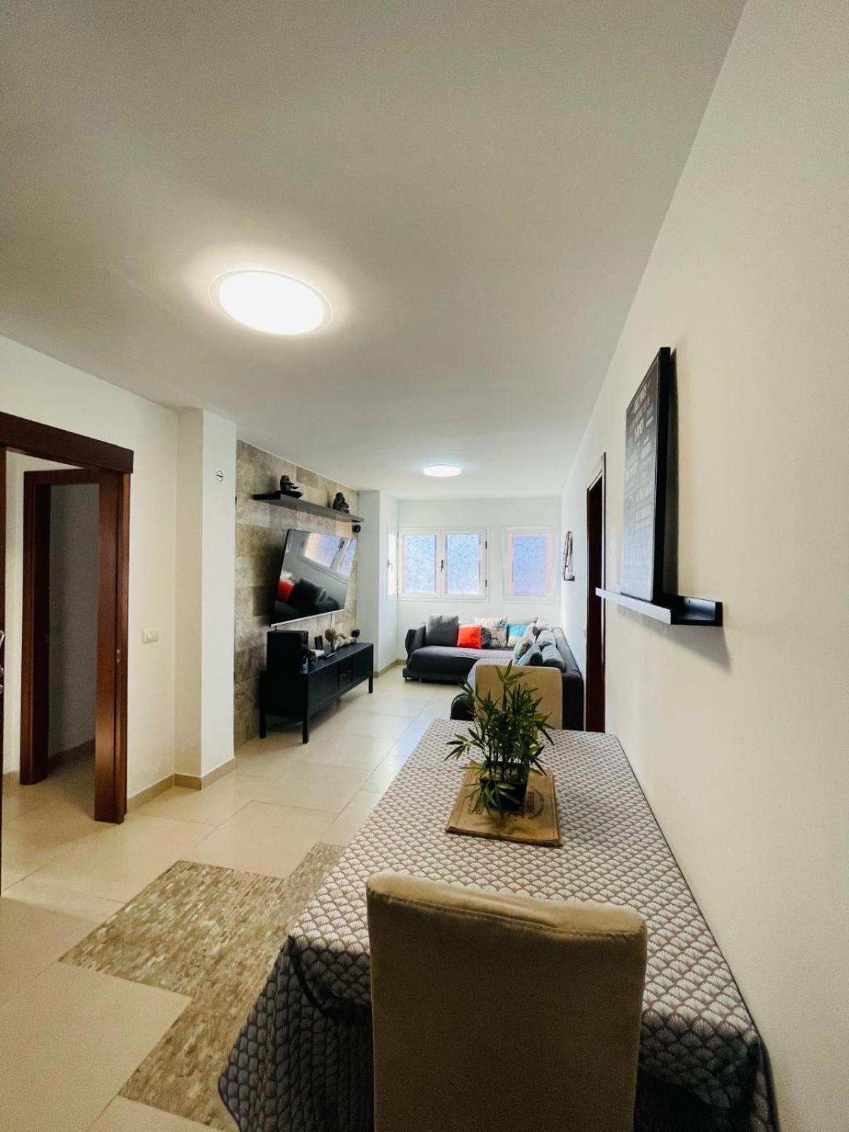 Вилла Piso Familiar Centrico Campillo Тельде Экстерьер фото